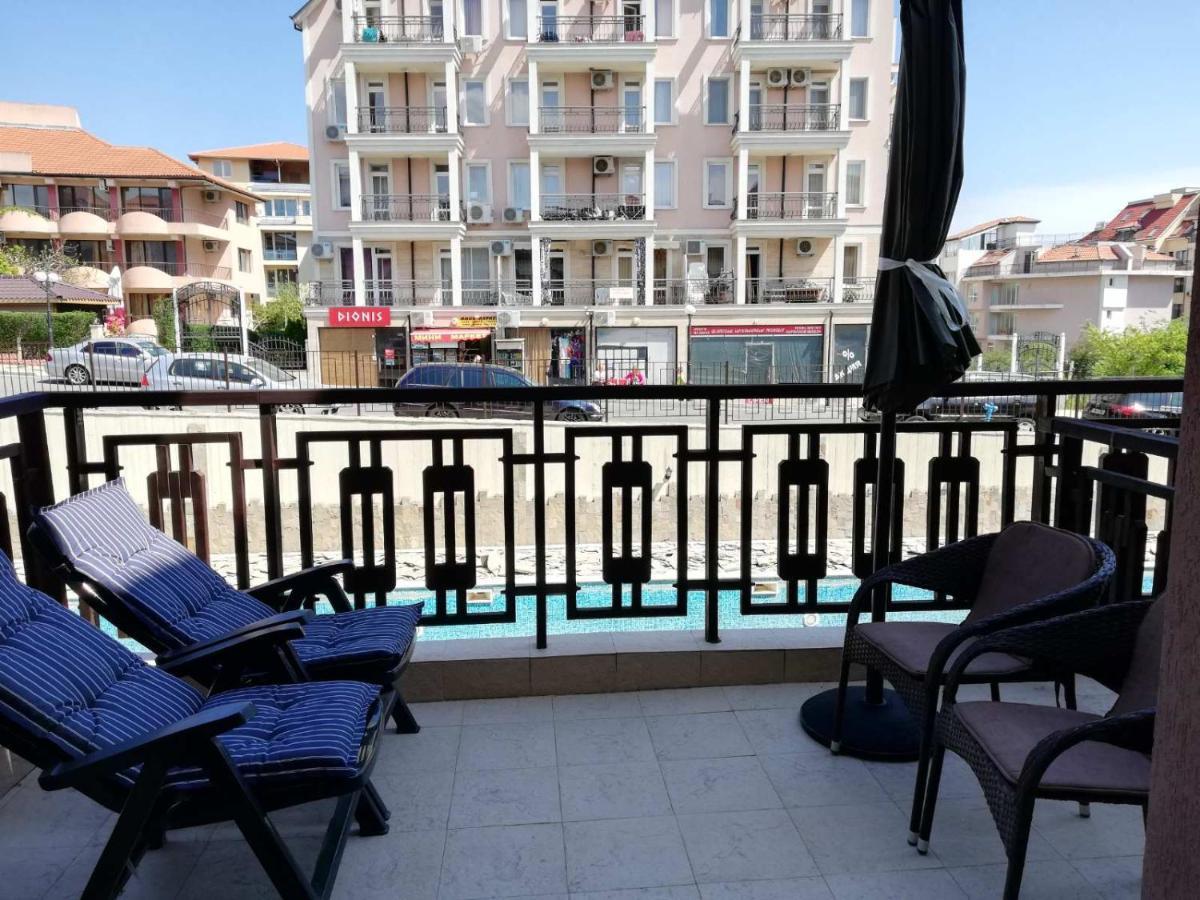Lovely Studio In A Complex With A Pool By Flat Mаnаger Sveti Vlas Extérieur photo